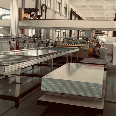 Αλουμινίου Honeycomb Sandwich Panel συνεχής γραμμή παραγωγής Honeycomb Machine