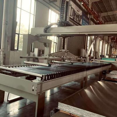 Συνεχής γραμμή παραγωγής Μηχανή μέλιτος μέλιτος σύνθετος πίνακας Συνεχής γραμμή παραγωγής
