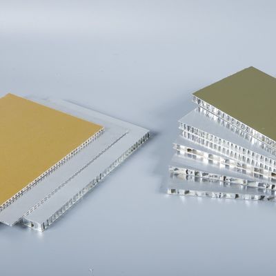 Κατασκευή επίστρωσης PE και PVDF 1 2 Πίνακες μελιού από αλουμίνιο