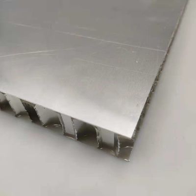 1200x2400mm Ανωδικοποιημένο αλουμίνιο πλακέτα μέλιτος για το πάτωμα αντι γρατζουνιές