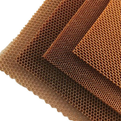 Πυρήνας πυρήνας Nomex Honeycomb πυκνότητα 56 εύκαμπτο μέγεθος κυψέλης 305mm F50 Για αεροπορία