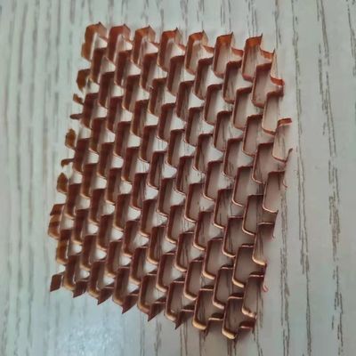 Δάχος 5,2 mm Πυκνότητα 56 Ευέλικτος Nomex Honeycomb Core Πλούμι σχήμα διάτρητο πλέγμα
