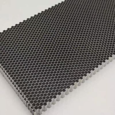 Χονδρική συγκόλληση 8.2mm Μέγεθος κυττάρου Μεταλλικό ανοξείδωτο χάλυβα Honeycomb Air Straightener
